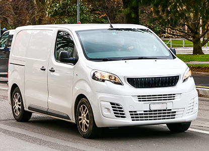 Camions légers et utilitaires spécifiques